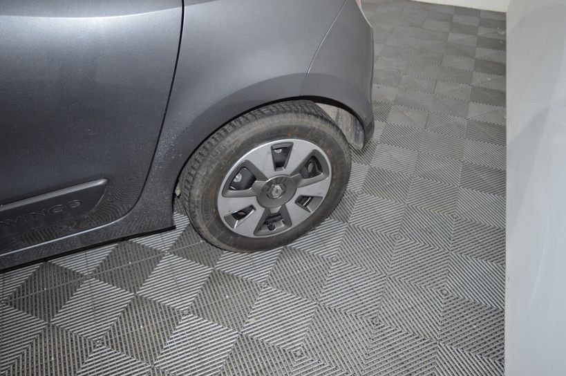 RENAULT TWINGO III 2019 - Photo n°4