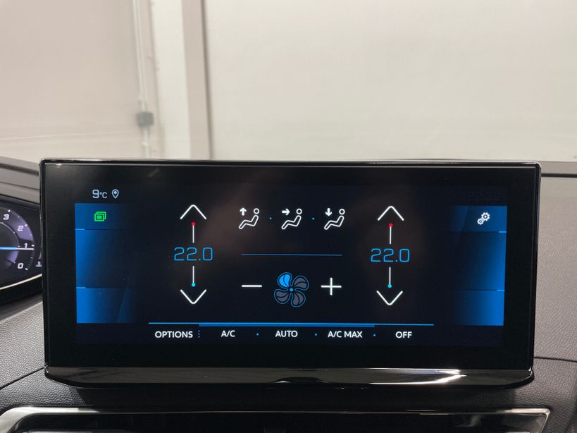 PEUGEOT 3008 2023 - Photo n°13