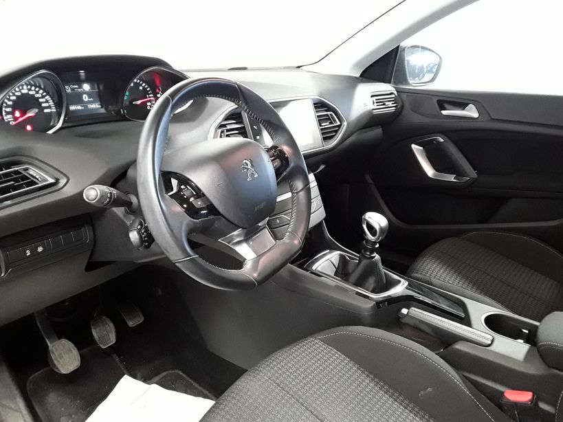 PEUGEOT 308 BUSINESS 2018 - Photo n°30