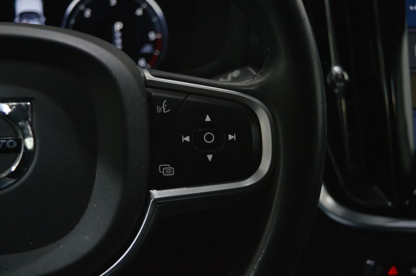 VOLVO V60 BUSINESS 2018 - Photo n°12
