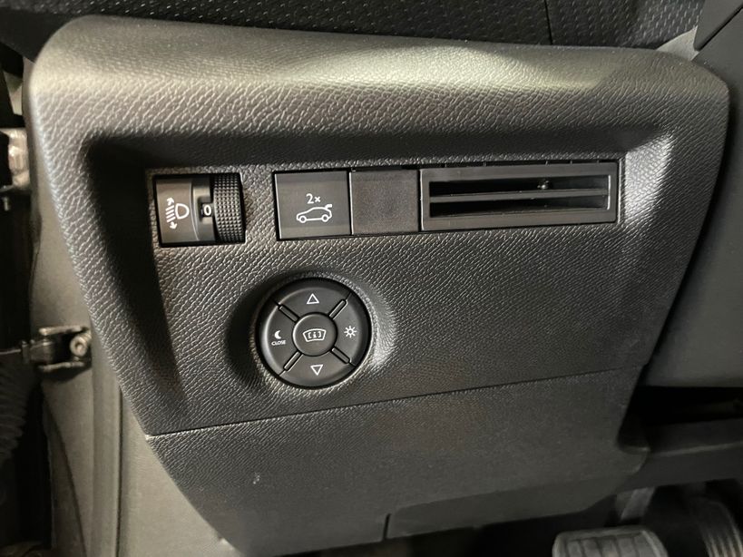 CITROEN C4 X 2023 - Photo n°18