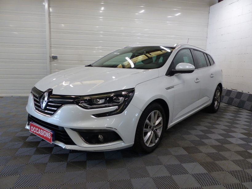 RENAULT MEGANE IV ESTATE 2017 - Photo n°1