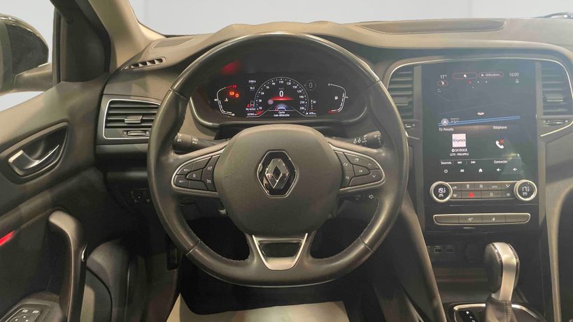 RENAULT MEGANE IV BERLINE 2021 - Photo n°8