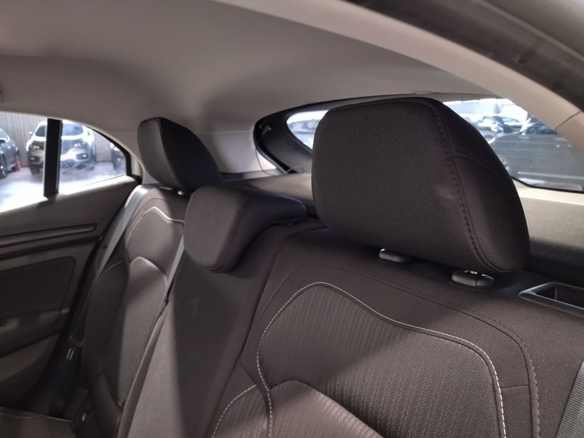 RENAULT MEGANE IV BERLINE BUSINESS 2020 - Photo n°22