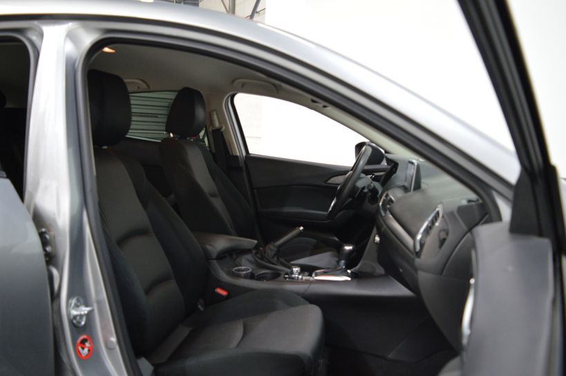MAZDA MAZDA3 2014 - Photo n°8