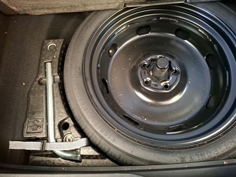 VOLKSWAGEN GOLF 2023 - Photo n°14