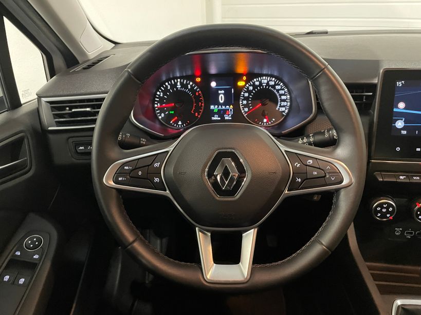 RENAULT CLIO V 2021 - Photo n°14