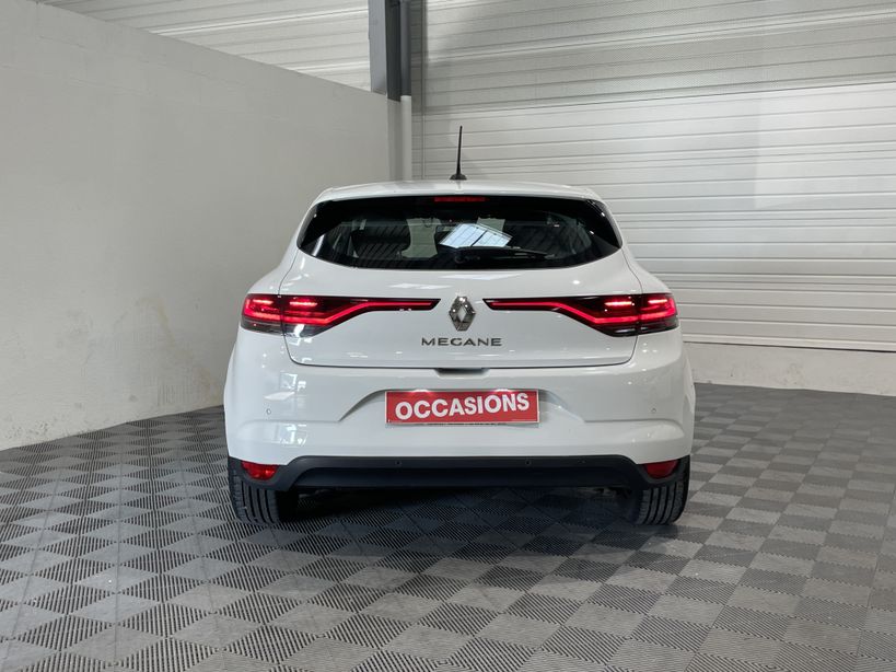 RENAULT MEGANE IV BERLINE 2021 - Photo n°6