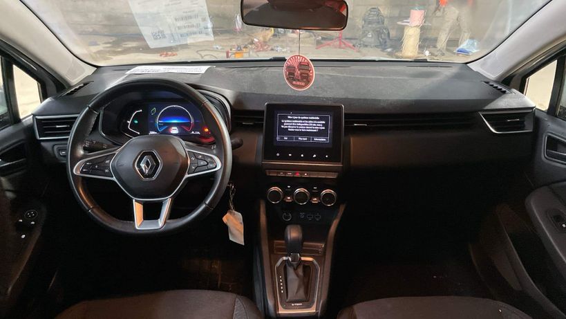 RENAULT CLIO V 2021 - Photo n°10