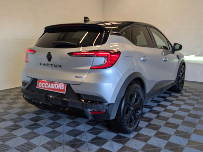 RENAULT CAPTUR 2022 - Photo n°8