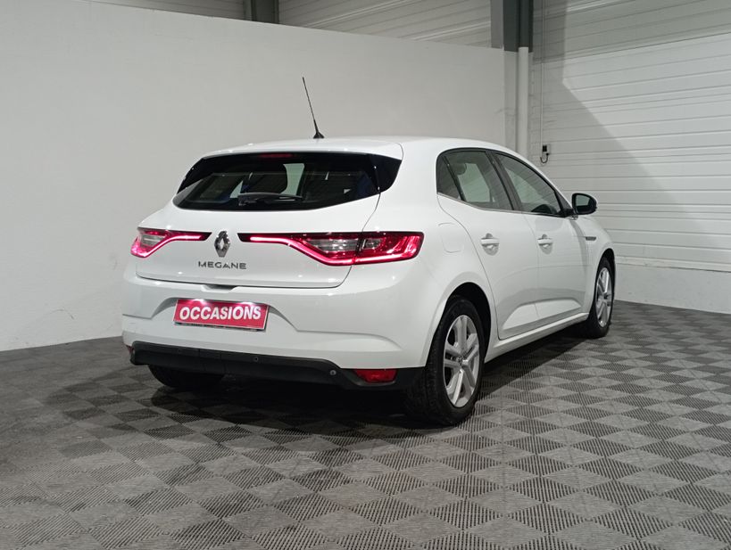 RENAULT MEGANE IV BERLINE BUSINESS 2020 - Photo n°6