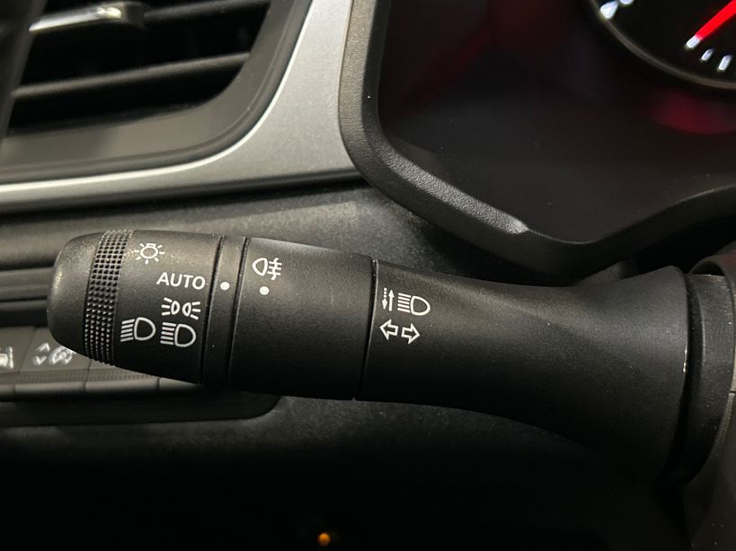 RENAULT CAPTUR 2021 - Photo n°25