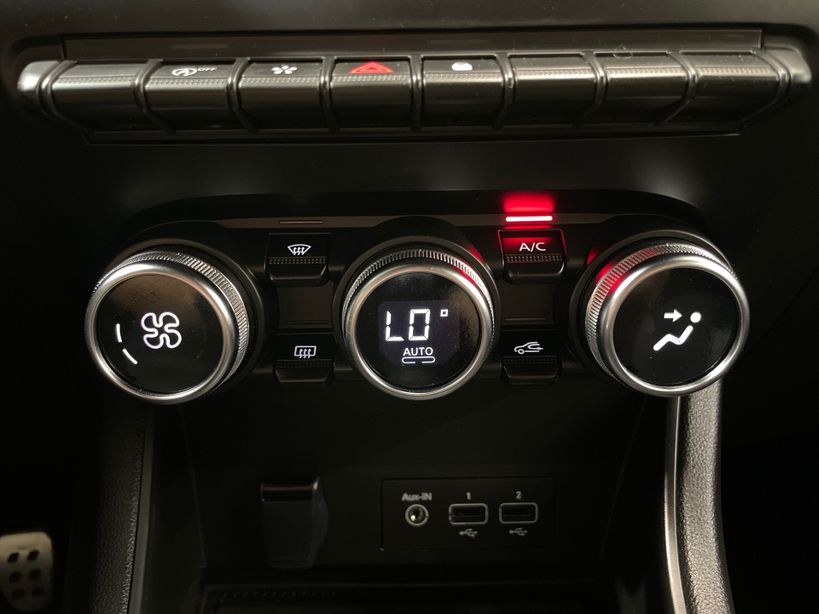 RENAULT CAPTUR 2022 - Photo n°21