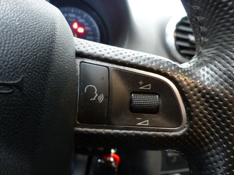 AUDI A3 SPORTBACK 2010 - Photo n°18