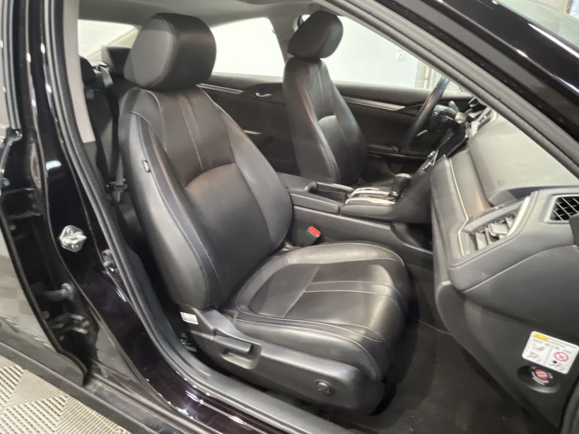HONDA CIVIC 4 PORTES 2018 2019 - Photo n°44