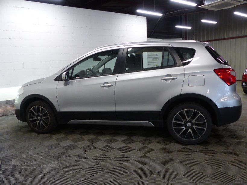 SUZUKI SX4 S CROSS 2014 - Photo n°13