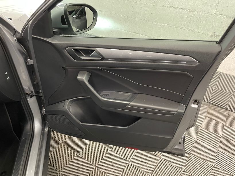 VOLKSWAGEN T ROC 2023 - Photo n°33