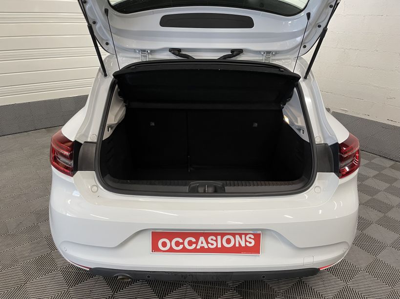 RENAULT CLIO V 2021 - Photo n°9