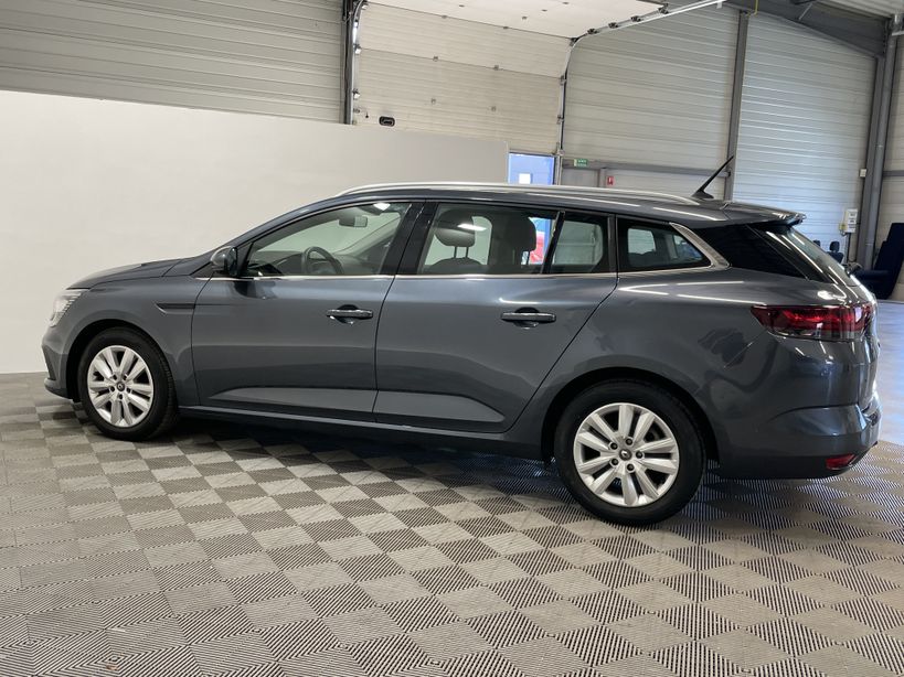 RENAULT MEGANE IV ESTATE 2021 - Photo n°24