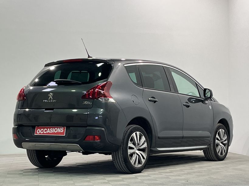 PEUGEOT 3008 2015 - Photo n°3