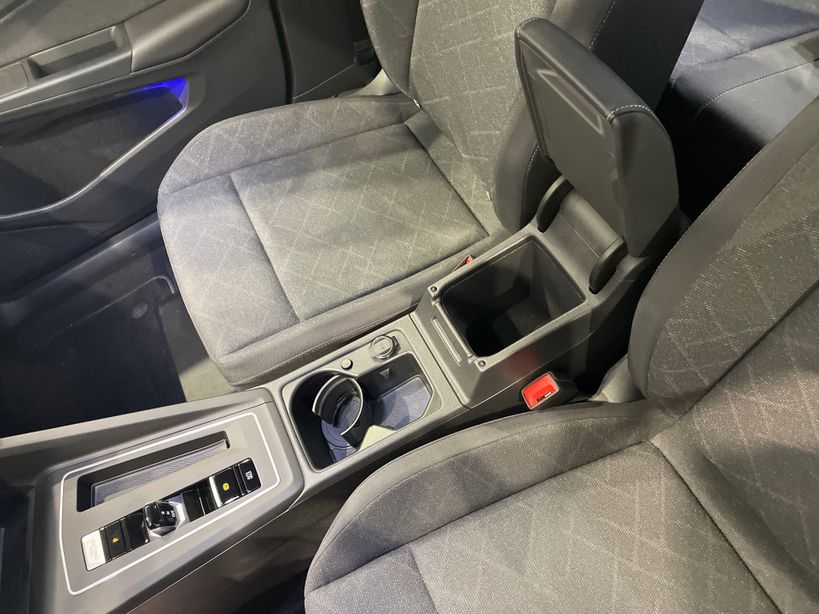 VOLKSWAGEN GOLF 2023 - Photo n°22