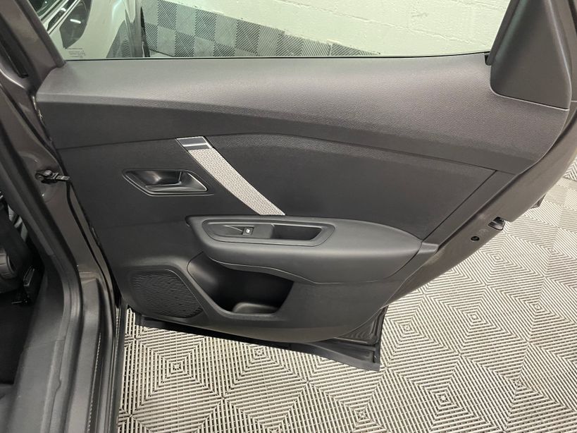 CITROEN C4 X 2023 - Photo n°38