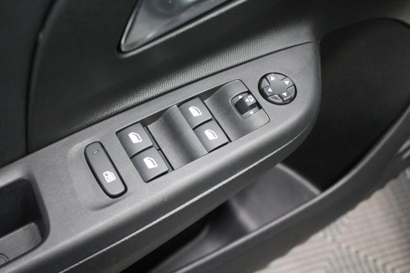 Opel CORSA 2021 - Photo n°33