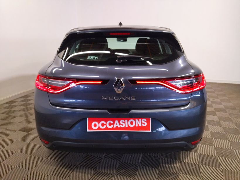 RENAULT MEGANE IV BERLINE BUSINESS 2016 - Photo n°6