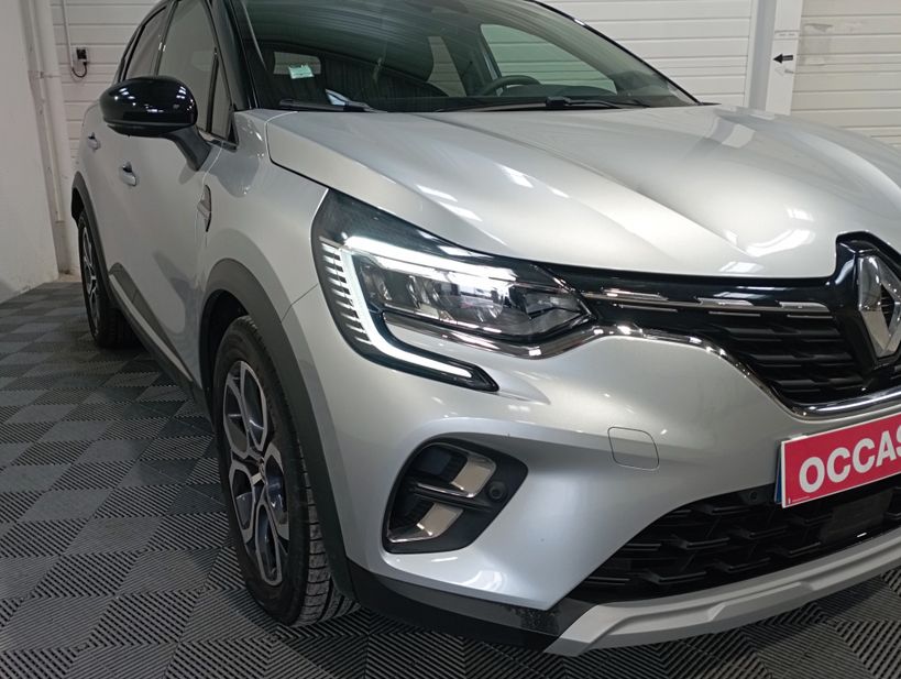 RENAULT CAPTUR 2022 - Photo n°4