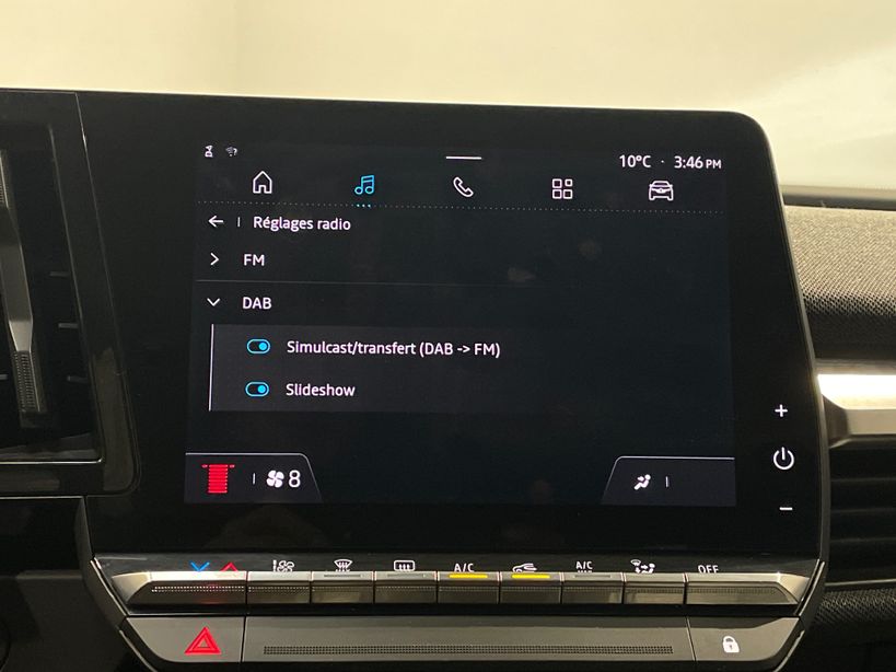 RENAULT MEGANE E TECH 2022 - Photo n°14