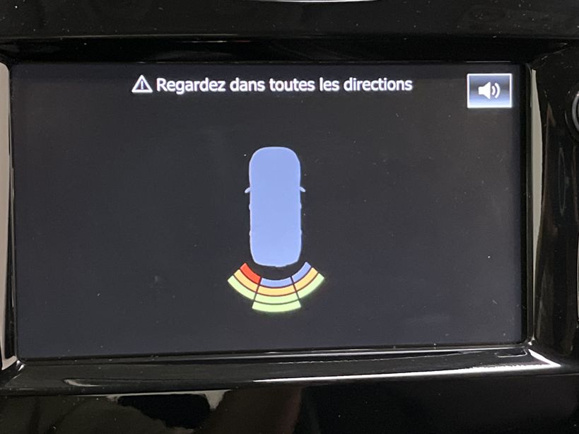 RENAULT CLIO IV 2018 - Photo n°13