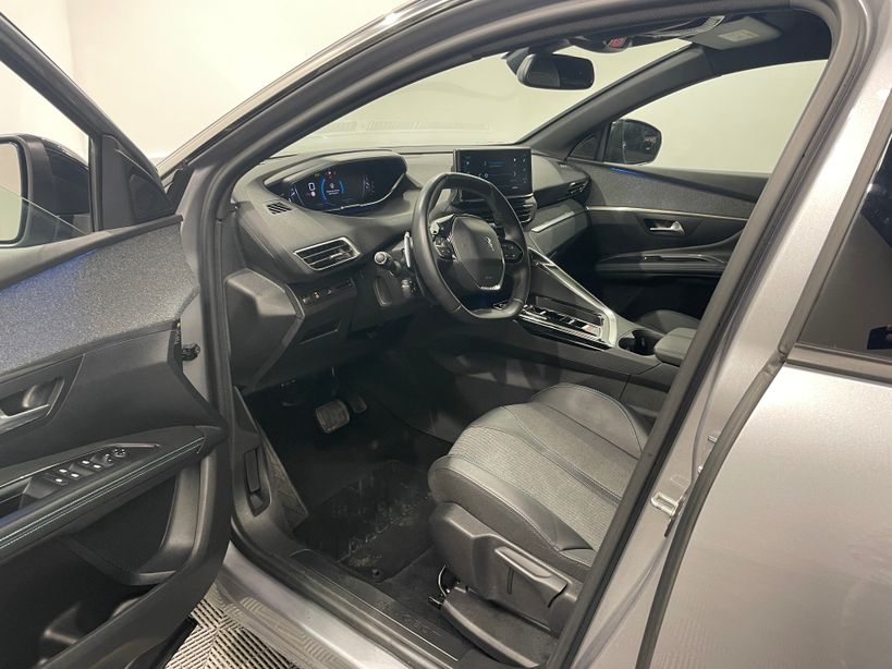 PEUGEOT 5008 2023 - Photo n°16