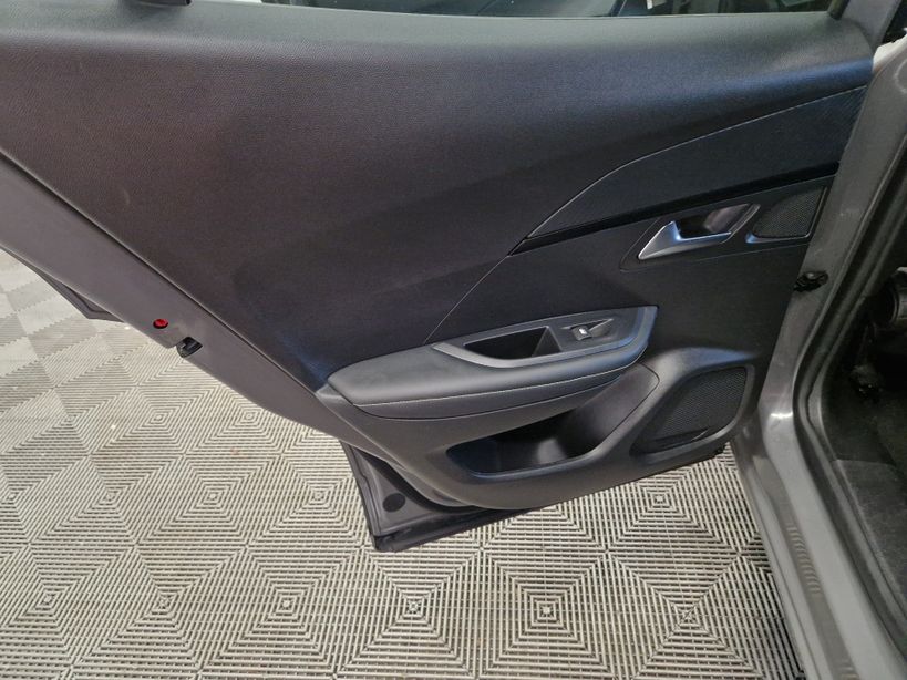PEUGEOT 2008 2024 - Photo n°14