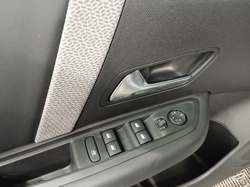 CITROEN C4 X 2023 - Photo n°22