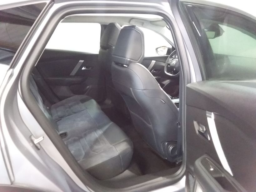 CITROEN C4 X 2023 - Photo n°8