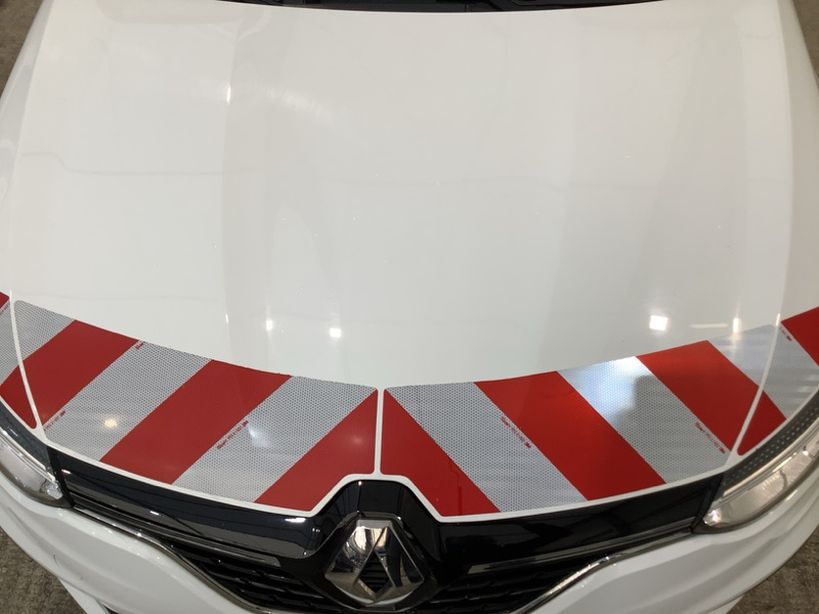 RENAULT MEGANE IV BERLINE 2021 - Photo n°3
