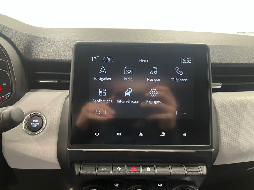 RENAULT CLIO V 2021 - Photo n°20