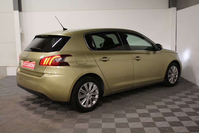 PEUGEOT 308 2018 - Photo n°4