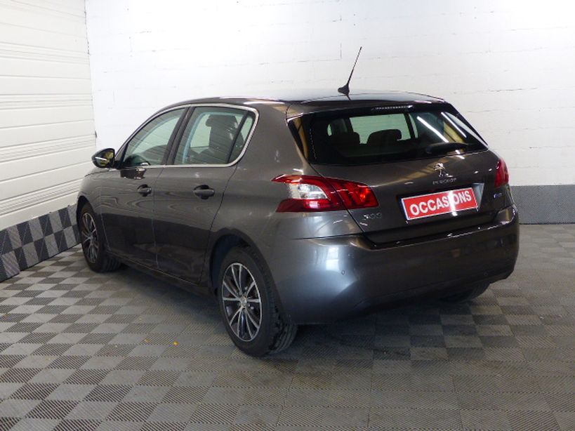 PEUGEOT 308 2016 - Photo n°5
