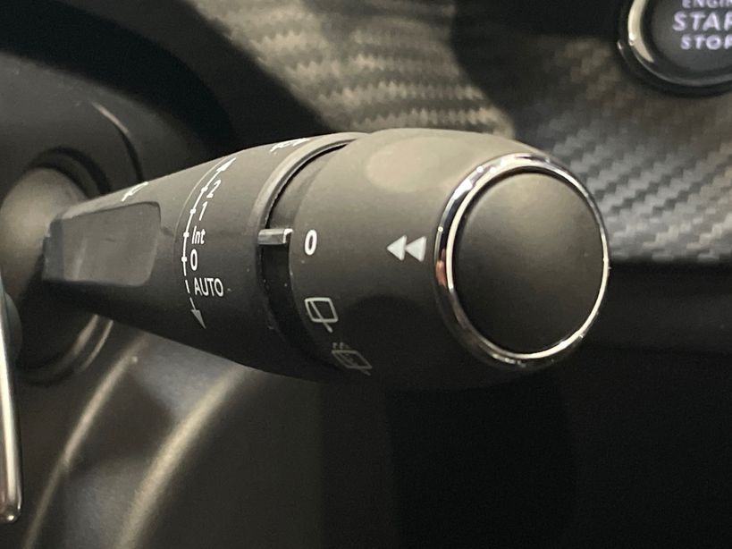 PEUGEOT 208 2023 - Photo n°27