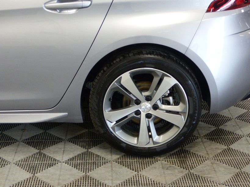 PEUGEOT 308 2019 - Photo n°23