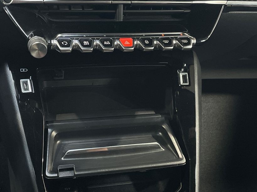 PEUGEOT 208 2023 - Photo n°18