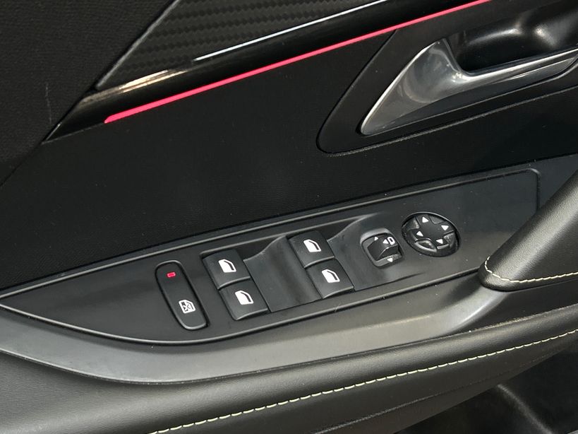 PEUGEOT 208 2023 - Photo n°31