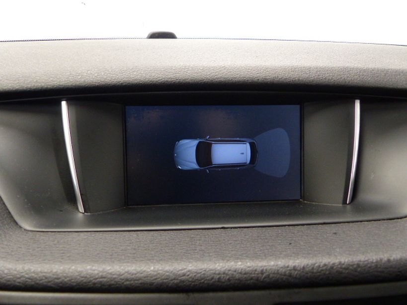BMW X1 E84 LCI 2 2015 - Photo n°7