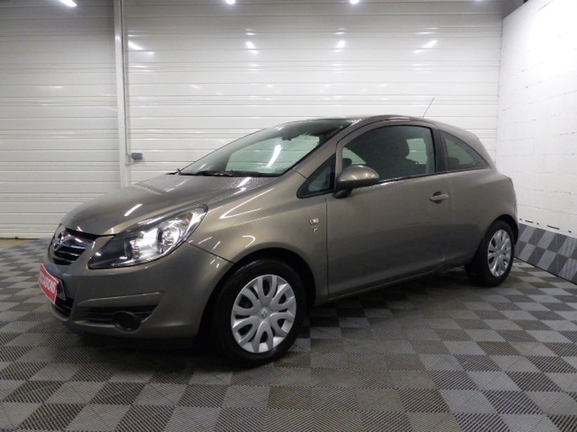 OPEL CORSA 2010 - Photo n°1