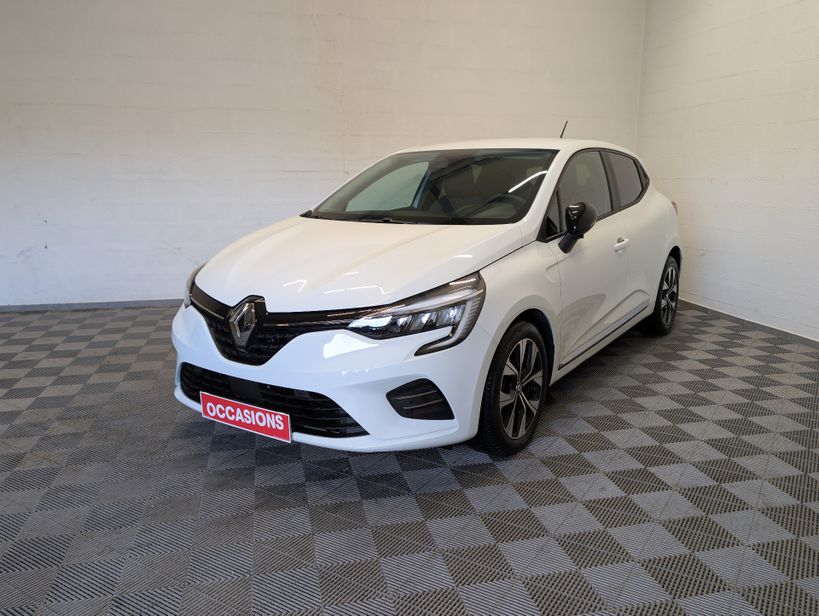 RENAULT CLIO V 2023 - Photo n°1