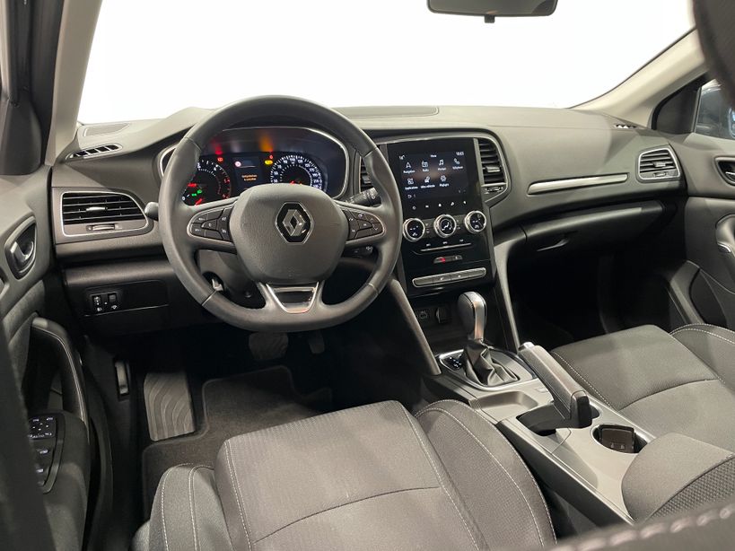 RENAULT MEGANE IV BERLINE 2022 - Photo n°31