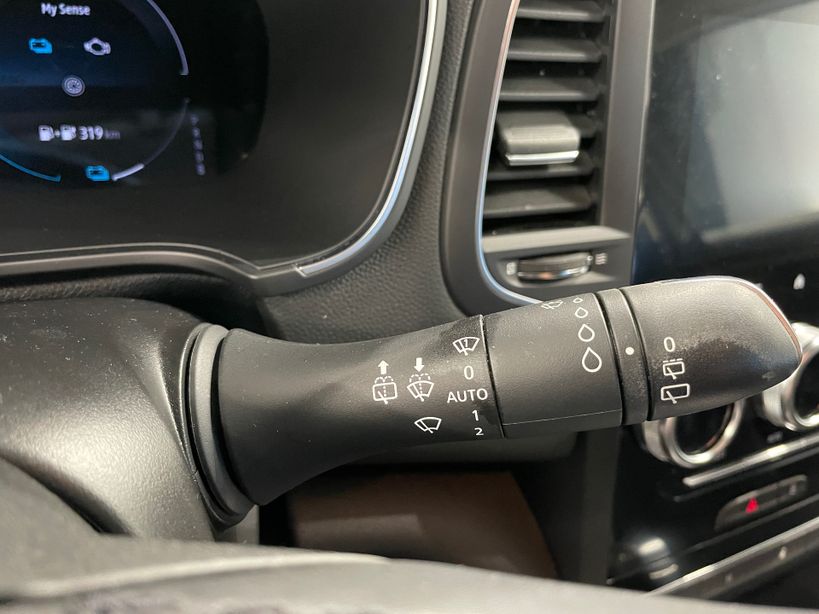 RENAULT MEGANE IV ESTATE 2021 - Photo n°15