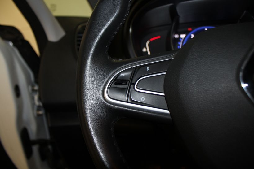 RENAULT SCENIC IV 2018 - Photo n°28