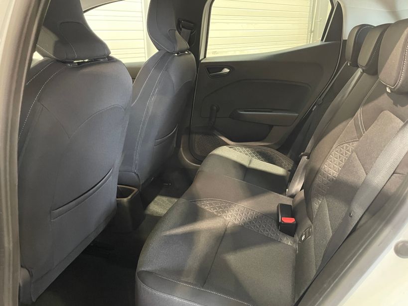 RENAULT CLIO V 2020 - Photo n°12